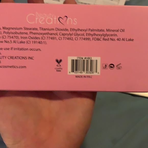 🆕BEAUTY CREATIONS CALI GLOW HIGHLIGHTER PALETTE🆕 - Picture 5 of 5